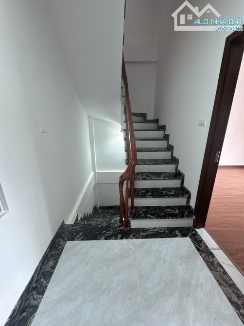 Cực Rẻ Thanh Am Long Biên 54m 5T 7 tỷ gần phố. - 3