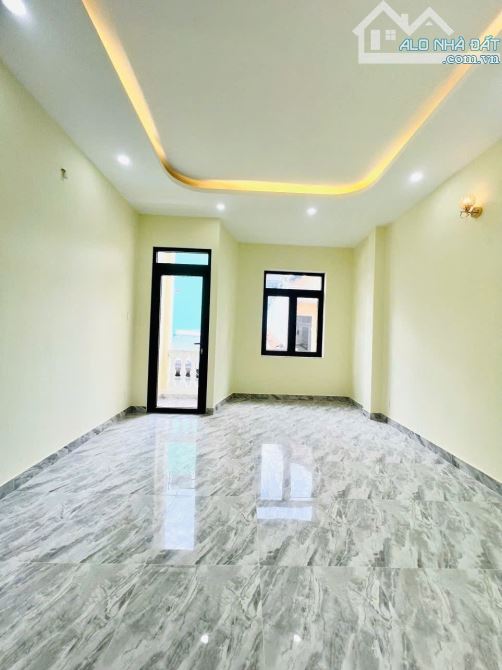S175💥MT ĐƯỜNG SỐ Q.4 - XE HƠI NGỦ TRONG NHÀ - CHỈ NHỈNH 12 TỎI 💲 - 3