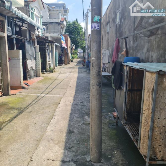 BÁN ĐẤT TẶNG DÃY TRỌ 5 PHÒNG DÒNG TIỀN 10TR/THANG CHỈ 5.8 ĐÒNG - 3