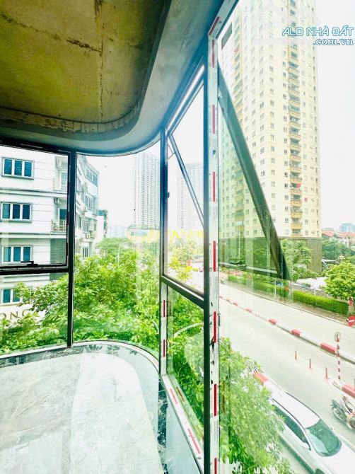 Nhà Mặt phố Nguyễn Chánh Cầu Giấy 70m2 8 tầng mặt tiền 4.7m - 3