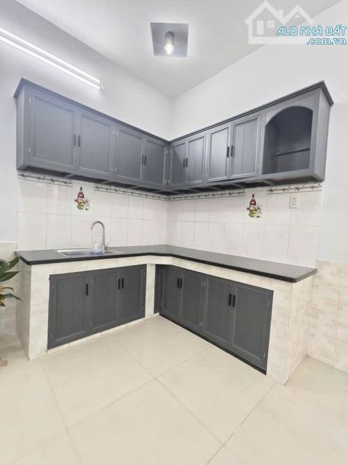 Bán nhà 2 tầng BTCT - 32m2 (4x8) - hẻm xe hơi 5m - đường số 16 - gần Aeon Mall - hơn 3 tỷ - 3