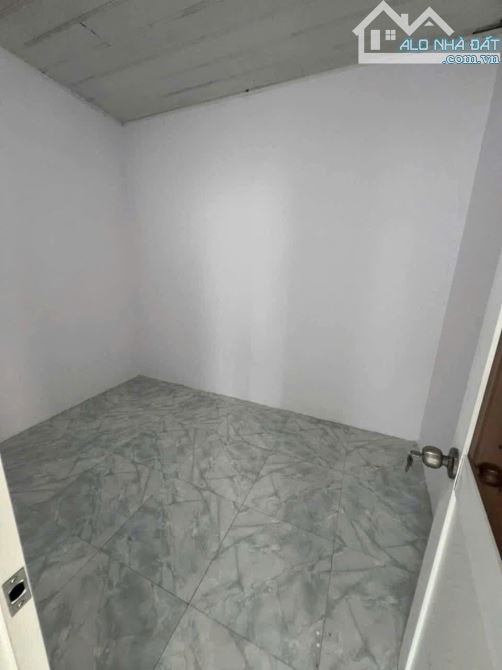 Nhà lầu hẻm Nguyễn Chí Thanh gần chợ Rạch Sỏi - 3