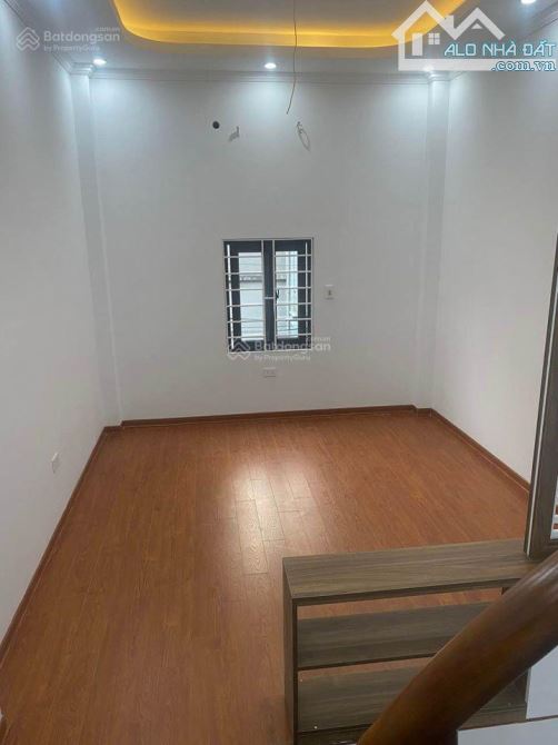 Bán nhà 5T ô tô đỗ cửa, Kim Chung, gần đường 422B, gần trường, chợ, ngõ thông tiện - 3