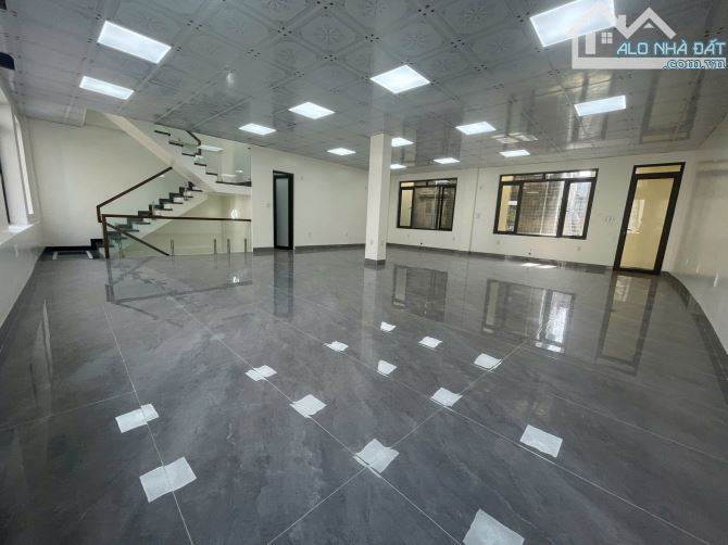 Cho thuê nhà tuyến Thế Lữ - Thiết kế thông sàn , 100m2, 3 tầng, 23 triệu - 3