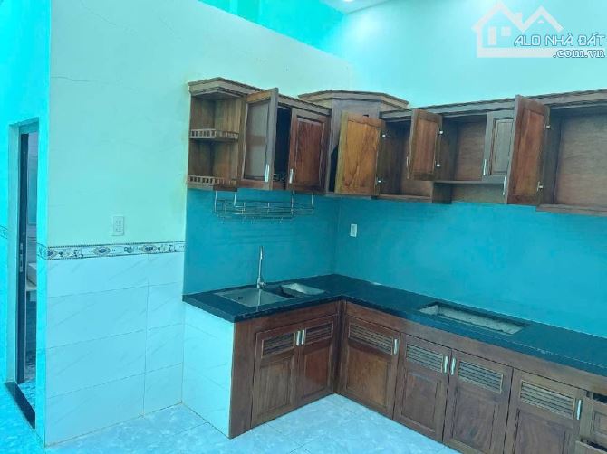 BÁN NHÀ ĐẸP-ĐƯỜNG XE HƠI- LINH XUÂN, Dt- 79m² (4 x 20)- chỉ: 4,7 tỷ - 3