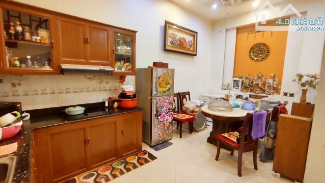 BÁN NHÀ QUẬN HAI BÀ TRƯNG– PHỐ CỔ PHÁP-GẦN CÁC TRƯỜNG ĐẠI HỌC LỚN- DIỆN TÍCH RỘNG-GIÁ NHẸ - 3