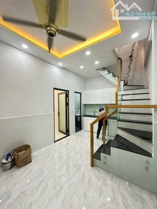 NHÀ ĐẸP QUẬN 10 - THÀNH MỸ, P8, TB – NGANG 5M CỰC ĐẸP -  28M² – 2 TẦNG - NHỈNH 4T - 1