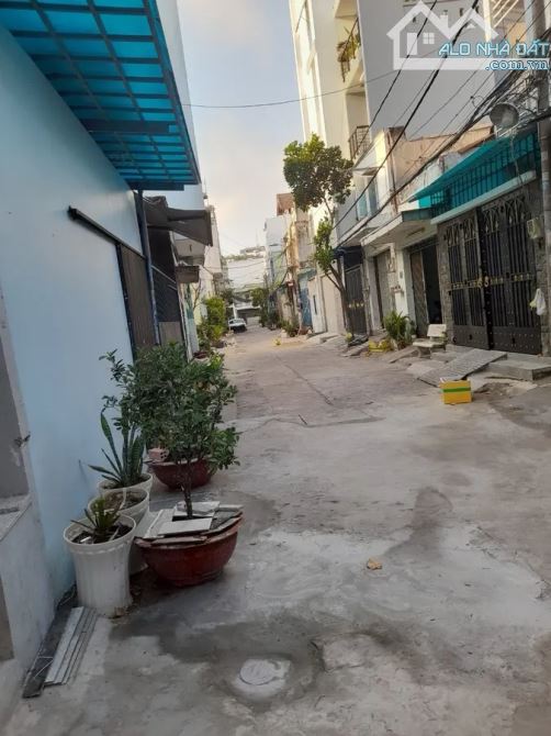 NHÀ 2 MẶT HẺM ,XE TẢI TRÁNH,66M2,4 Tầng, GÒ DẦU, P. TÂN QUÝ, Q. TÂN PHÚ,chỉ 10 tỷ - 3