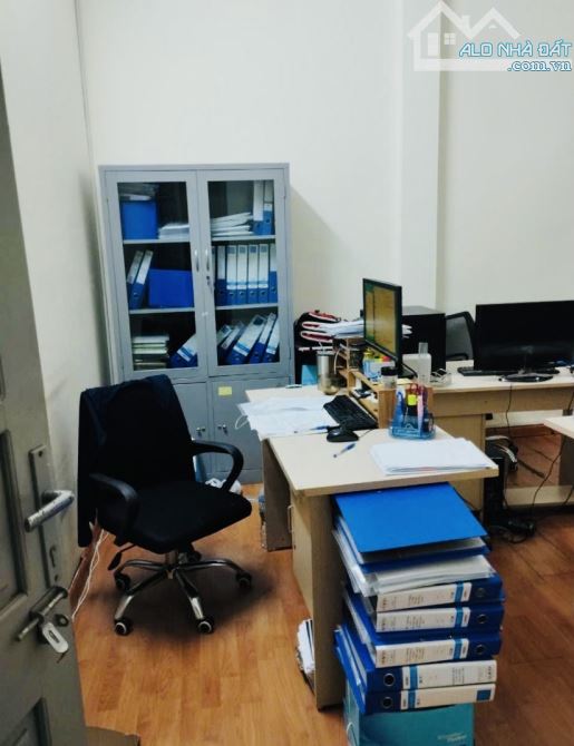 NHÀ 5 TẦNG PHỐ VŨ THẠNH 40m2- PHÂN LÔ, OTO TRÁNH - KINH DOANH VP - TIỆN ÍCH - 3