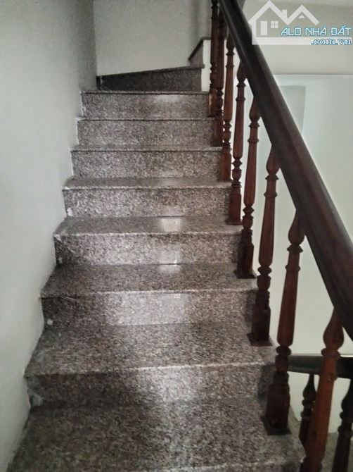 Ngộp nặng- bán khách sạn 5 tầng đủ PCCC cách bải biển Trân Phú bước chân dt 135m giá 20tỷ - 3