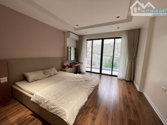Phố Định Công - 45m2 - BA GÁC ĐỖ CỬA-1 NHÀ RA MẶT NGÕ ÔTo TRÁNH NHAU-7 TẦNG -THANG MÁY - 3
