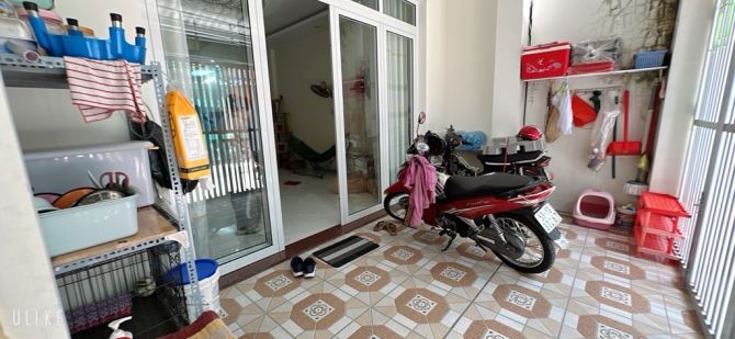 Nhà 3 tầng. Hẻm 7m. Khu phân lô. Ngay ngã tư ga. 5x18 giá hơn 5 tỷ - 3