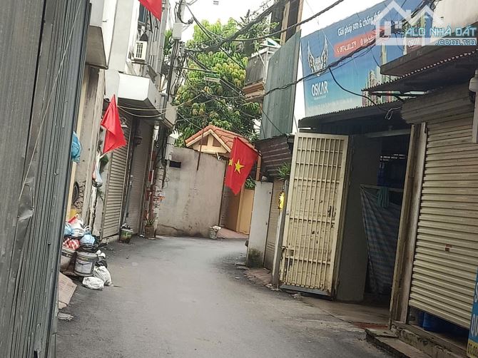 SIÊU PHẨM KINH DOANH Ô TÔ ĐƯỜNG THÔNG PHỐ VĂN TRÌ DIỆN TÍCH 70M2 MT 4,3M SỔ ĐỎ - 3