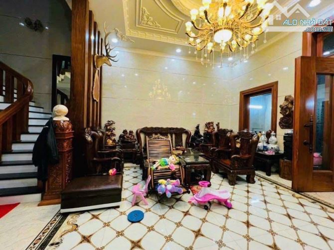 Gấp Bán Giảm 1.5 tỷ còn 10.5 tỷ, Nhà Khu biệt thự Minh Lan TL16, Q.12, Hẻm 8m thông, 7*18m - 3
