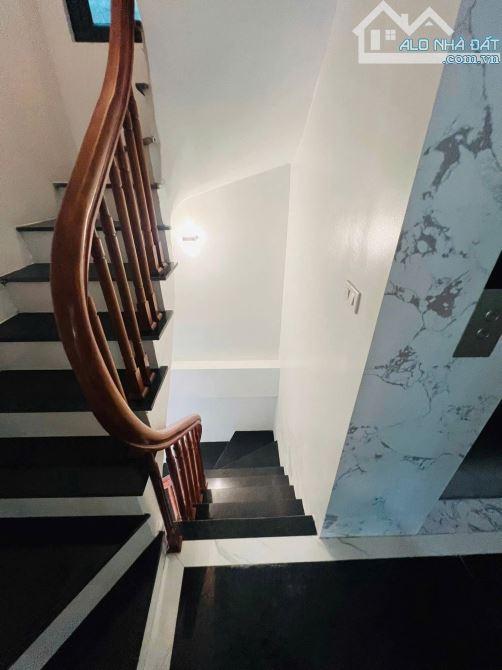 SIÊU PHẨM 2 CĂN BA ĐÌNH TUYỆT ĐẸP LÔ GÓC - NGÕ THÔNG - Ô TÔ VỈA HÈ - 7 TẦNG THANG MÁY - 3