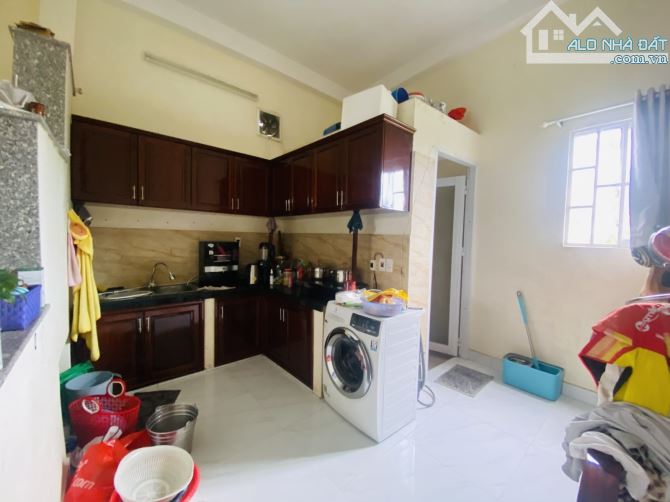 Nhà Phố 2 Tầng BTCT khu phân lô sạch sẽ, 50m2, hẻm tô tô, giá chỉ 3.7 tỷ - 3