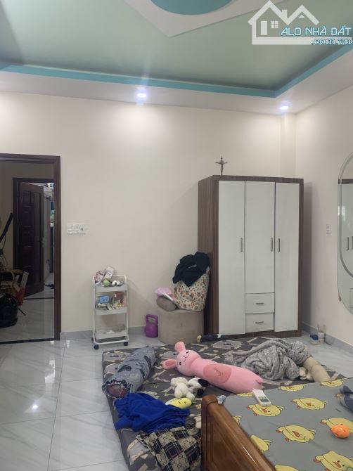 BÁN NHÀ ĐÔ ĐỐC LONG TÂN PHÚ, HẺM XE 7 CHỔ THÔNG 75M2- 3 TẦNG ĐÚC THẬT NHỈNH 7 TỶ - 3