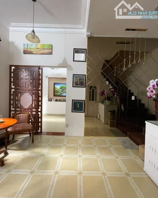 NHÀ ĐẶNG DUNG, QUẬN 1: Ngang 9.6M Hiếm Có, Hẻm Xe Hơi, Đang Có Dòng Tiền, Chỉ 18.6 Tỷ! - 3