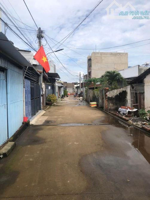 Chú 10 cần bán nhà cấp 4 ở Thị Trấn Hóc Môn 4x15 ( 71m2 ) 810 TRIỆU Sổ hồng riêng - 3