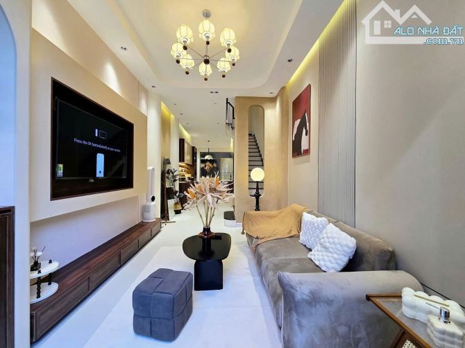 Giá ngộp bán NR đẹp, 3PN, 3WC, 60m2 tại Lý Thường Kiệt, Hóc Môn, 2,5 tỷ - 3