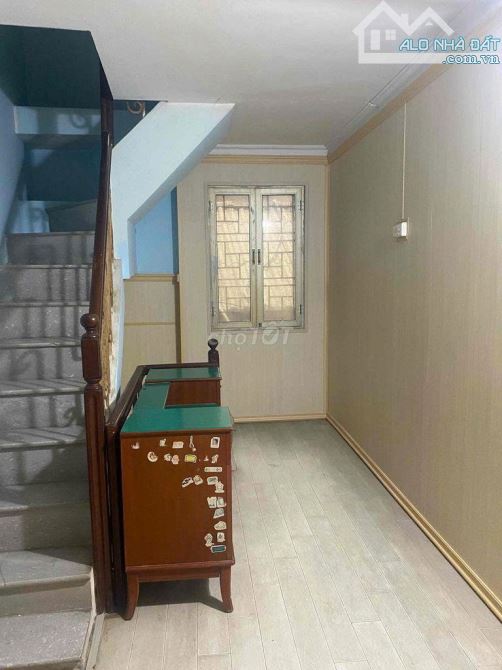 CHO THUÊ NHÀ NGUYÊN CĂN NGÕ 331 THANH NHÀN, DT 26M X 3 TẦNG, FULL ĐỒ, GIÁ 7 TRIỆU - 3