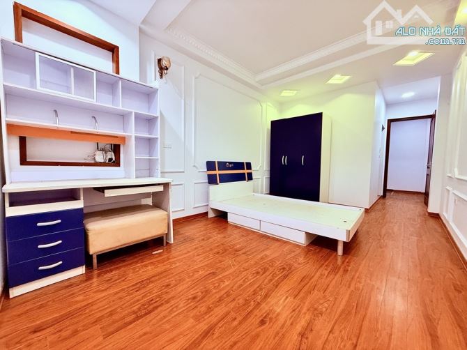 🌟 NHÀ ĐẸP TRUNG TÂM HOÀN KIẾM – Ở NGAY, NỘI THẤT SANG TRỌNG 🌟 - 3