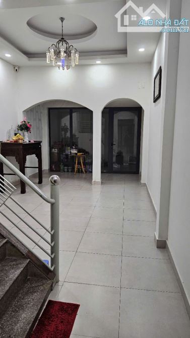Gía rẻ nhất khu vực! Bán nhà MT Nguyễn Trọng Tuyển, Phú Nhuận, 5 x 20m, 2 lầu. chỉ 23 tỷ - 3