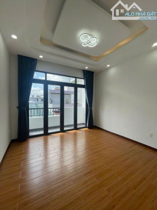 * Tân Phú. Nguyễn quý anh. Mọi tiện ích xung quanh, 3 tầng, 4x16. 6.x tỏi. - 3