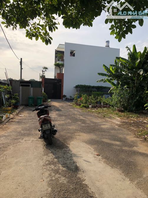 Đất 61m² (ngang 4m) hẻm xe tải Nguyễn Duy Trinh, Long Trường chỉ 3.3 tỷ - 3