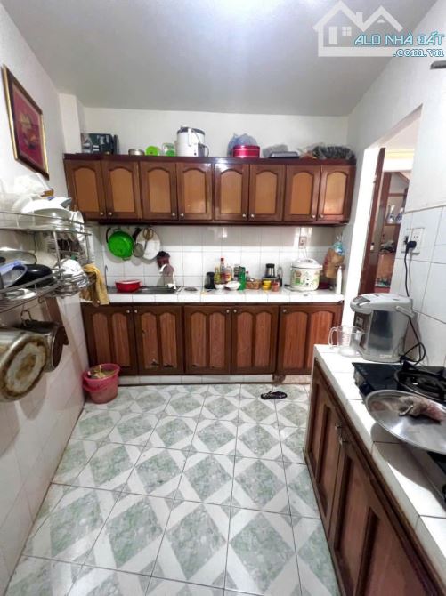 Bán nhà 2,5 tầng 2 mặt thoáng Lý Tự Trọng - Hải CHâu - Giá Tốt - 3