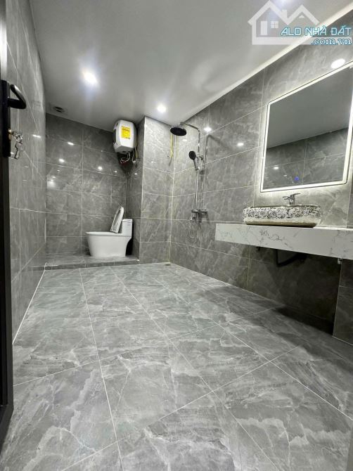 NGỌC LÂM 60M-5 TẦNG-5MT-7 TỶ LÔ GÓC - 2 MẶT TIỀN - NỘI THẤT MỚI - SỔ NỞ HẬU - 3