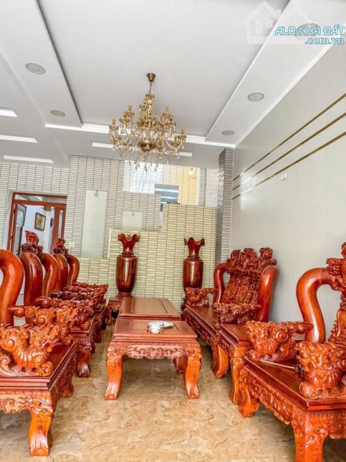 Bán nhà 2T, 5x31 tại xã Đức Hòa, TT Đức Hòa, Long An.Giá: 3.5 tỷ⁴: - 3