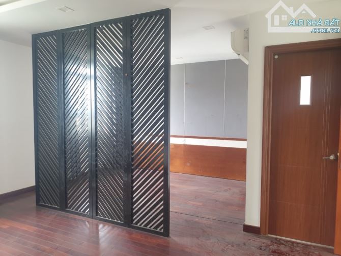 MẶT TIỀN TRUNG MỸ-TÂN XUÂN_DT CỰC LỚN 401m2_NHÀ 4 TẦNG CÓ THANG MÁY_NGAY CHỢ-VỊ TRÍ VIP - 3