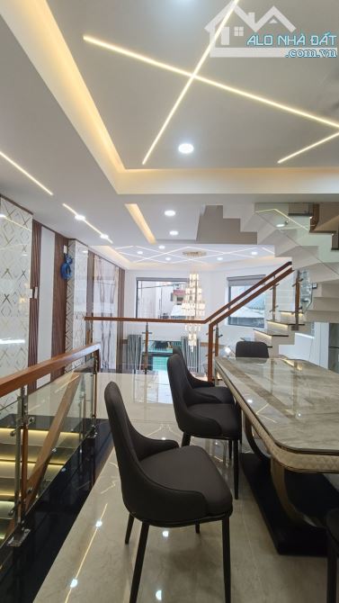 BIệt Phủ 2 Mặt Hiện Đại Sang Trọng Đỉnh Cao Sự Kết Hợp Ở Và KD 9,699Đ - 3