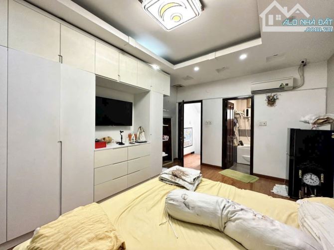 🏡 Bán Nhà Giáp Quận 1 | Ngay Cầu Thị Nghè |  Ngô Tất Tố, P21, Bình Thạnh | 35m² | 4 Tầng - 3