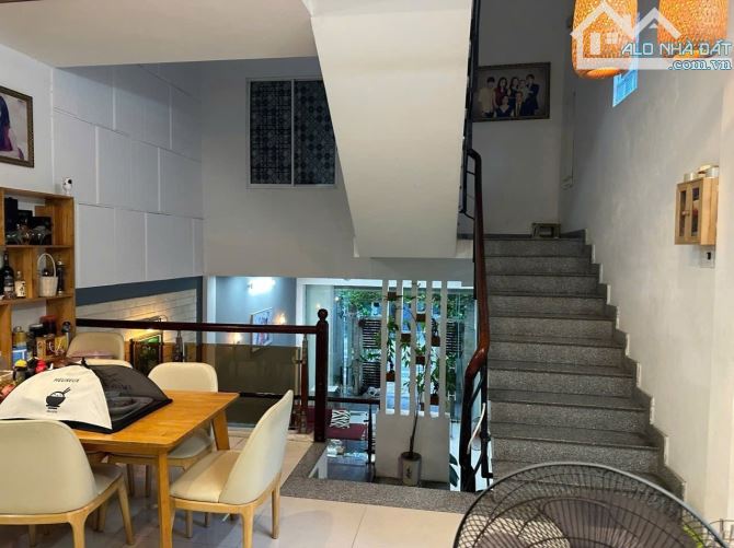 Chính chủ cần bán nhanh căn biệt thự lô góc mặt tiền đường nguyễn xuân ôn - 3
