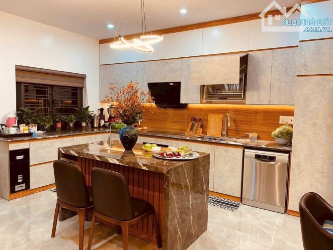 🎁 Bán Villa 143m2_4 tầng sân cổng kđt_ khu đấu giá 618 ngô gia tự - 3