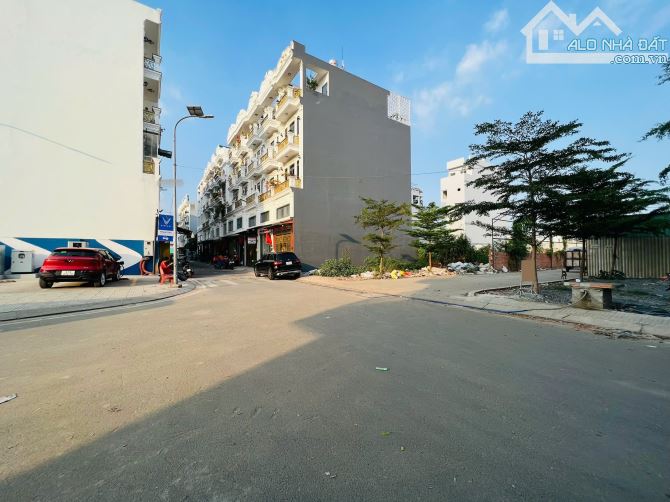 Bán Đất Khu Đồng Bộ Hương Lộ 2 Góc 2 Mặt Tiền 6x14 Giá Tốt 6 Tỷ - 4
