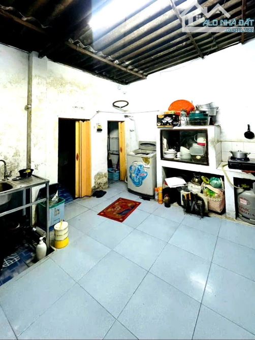 Bán nhà câp 4 đường như 4.5m thông thoáng, An Bình, Biên Hòa, 124m2, giá rẻ 3 tỷ 850 - 4