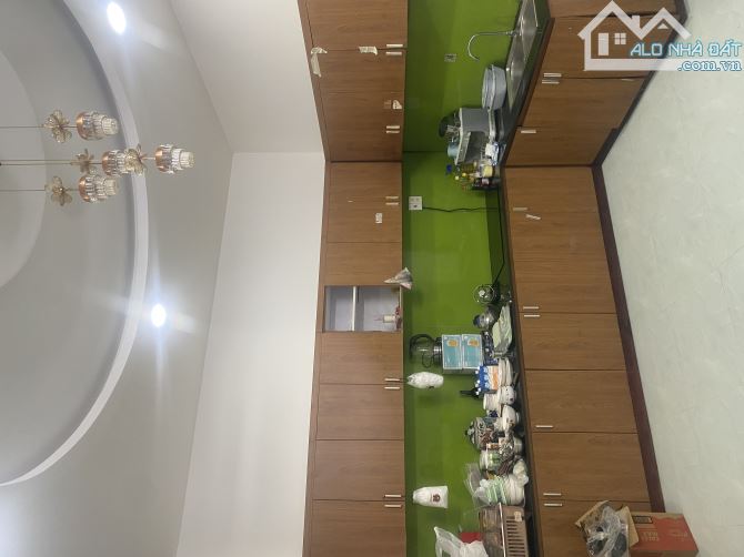 CẦN BÁN NHÀ 2 TẦNG HẺM XE HƠI ĐƯỜNG LƯƠNG ĐỊNH CỦA, NHA TRANG, GIÁ 3,6 TỶ - 7