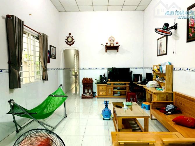 BÁN NHÀ TRẢNG DÀI, SỔ HỒNG RIÊNG THỔ CƯ, SÂN ĐẬU 2 OTO GẦN BÁCH HÓA XANH CHỢ PHÚ THỌ - 4