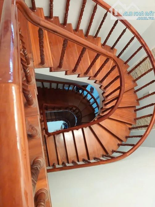 CẦN BÁN NHÀ 4 TẦNG ĐẸP NỘI THẤT TOÀN BẰNG GỖ,CHÂU THỊ VĨNH TẾ, NGŨ HÀNH SƠN, ĐÀ NẴNG - 4