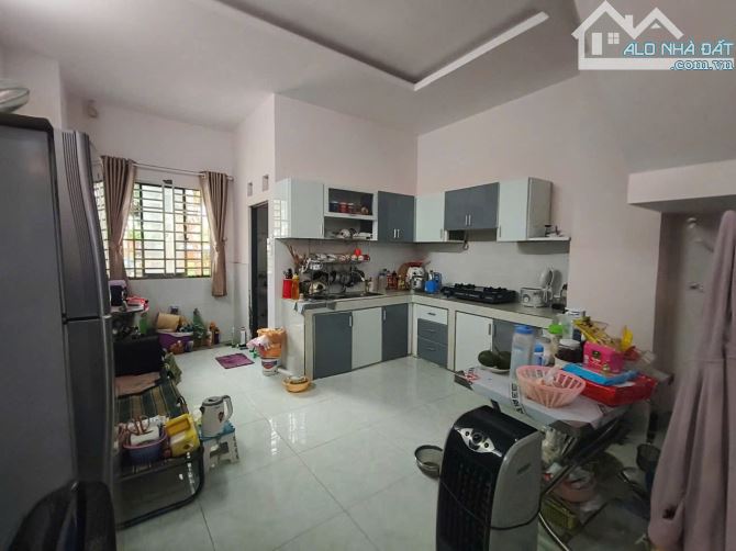 NHÀ BÌNH TRƯNG ĐƯỜNG Ô TÔ DT 182 M2 GIÁ 12,9 TỶ TL - 4