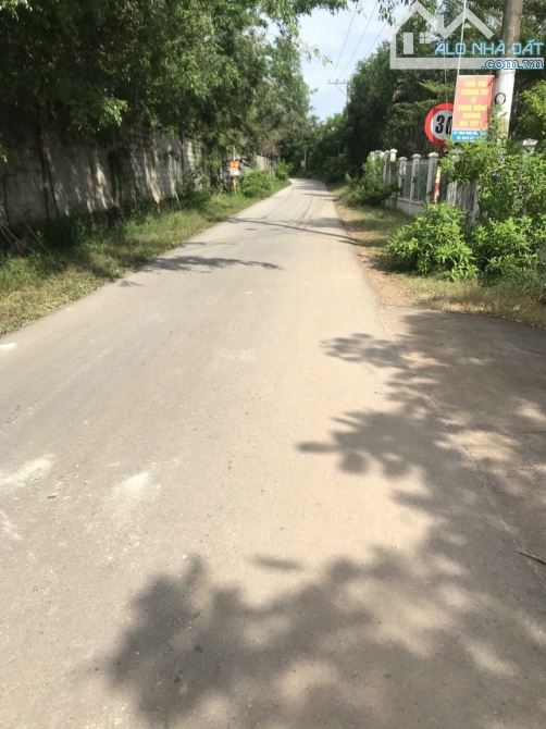 Gần 18m mặt đường nhựa to, đất Full hồng,  nở hậu, điện 3 pha,  Long An, giá hấp dẫn - 4