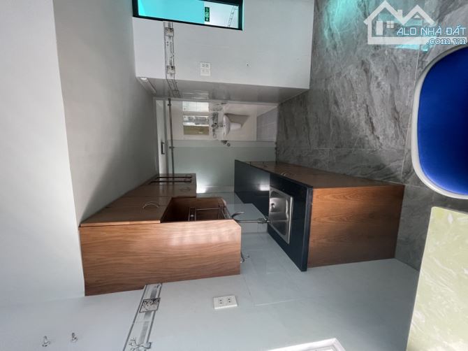 BÁN NHÀ QUẬN 7, HẺM 4M XE HƠI ĐỖ CỬA, dòng TIỀN ổn định KDC hiện hữu, nhỉnh 3 tỷ - 4