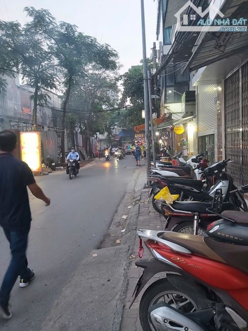 BÁN MẢNH ĐẤT PHỐ ĐỘI CẤN - BA ĐÌNH - Ô TÔ TRÁNH - 4