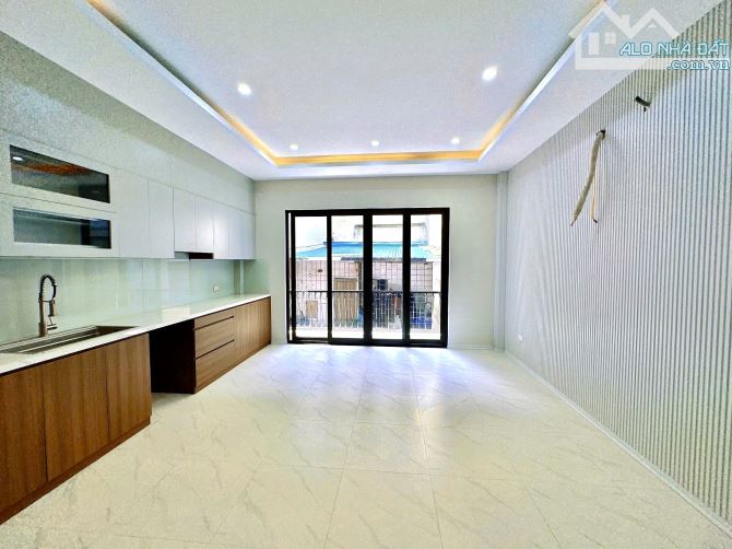 Cần bán gấp nhà riếng phân lô gara Ôtô kinh doanh 50m,6T thang máy phố Vương Thừa Vũ, TX - 4