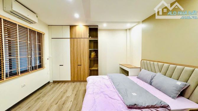 TRUNG TÂM BỒ ĐỀ - 35M2 - 5 TẦNG - FULL NỘI THẤT - 3 BƯỚC RA PHỐ - TIỆN ÍCH BẠT NGÀN - 4