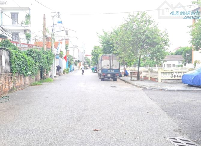 BÁN NHÀ MỚI 3 TẦNG NAM HỒNG- ĐÔNG ANH–CĂN GÓC- THÔNG Ô TÔ 7 CHỖ- NHỈNH 4 TỶ - 4