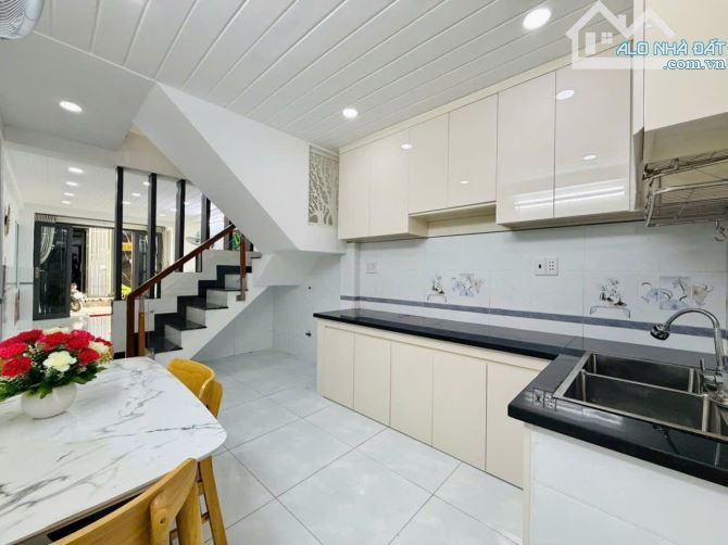 🔥HXH ĐỖ CỬA, 39M², 2 TẦNG, 2PN,3WC, CHỢ THẠCH ĐÀ,P.14, GVP - 4